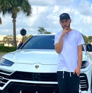 Meet your Posher, Brent